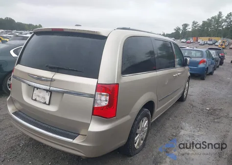 2014 Chrysler Town & Country Touring z USA, uszkodzony, nr VIN 2C4RC1BGXER438441